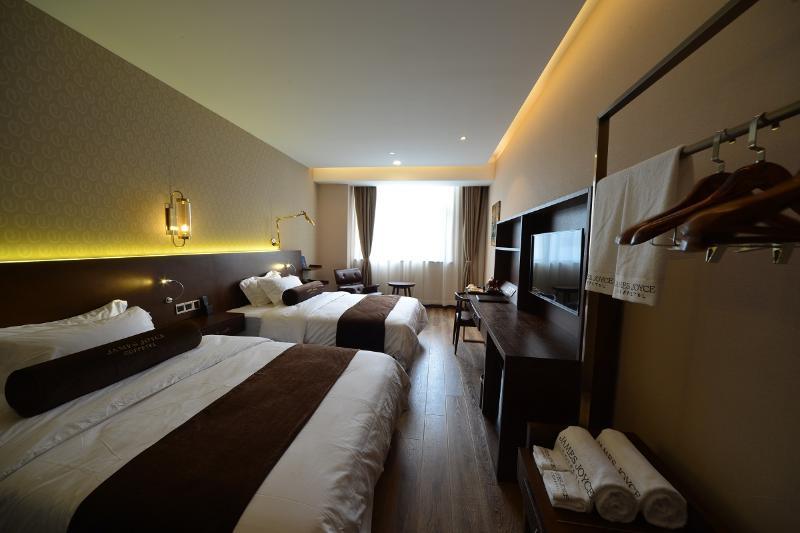 Manxin Hotel Shanghai Xujiahui Екстериор снимка