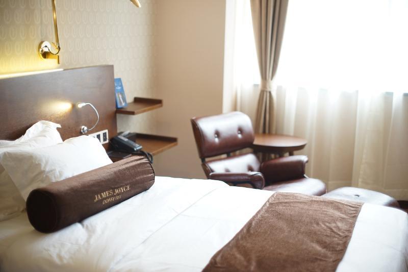 Manxin Hotel Shanghai Xujiahui Екстериор снимка