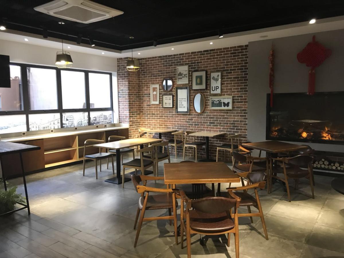 Manxin Hotel Shanghai Xujiahui Екстериор снимка